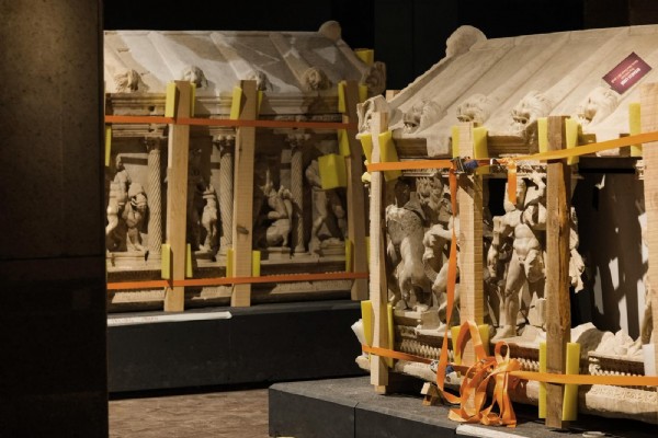 Müzenin taşınma şeklini görenler hayranlık duydu!